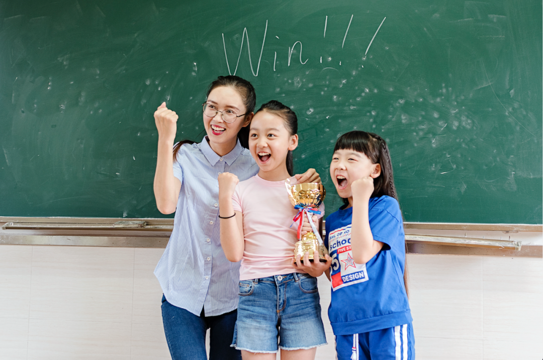 极客晨星:孩子学编程后,能参加哪些比赛,对未来有什么帮助?